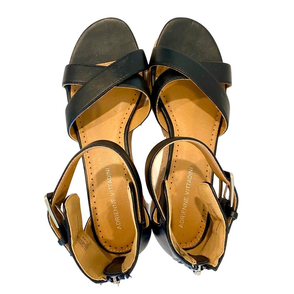 LIKE NEW — Adrienne Vittadini Cortz Wedge Platform Sandals T-strap Ankle Sz 7.5 - Picture 4 of 13